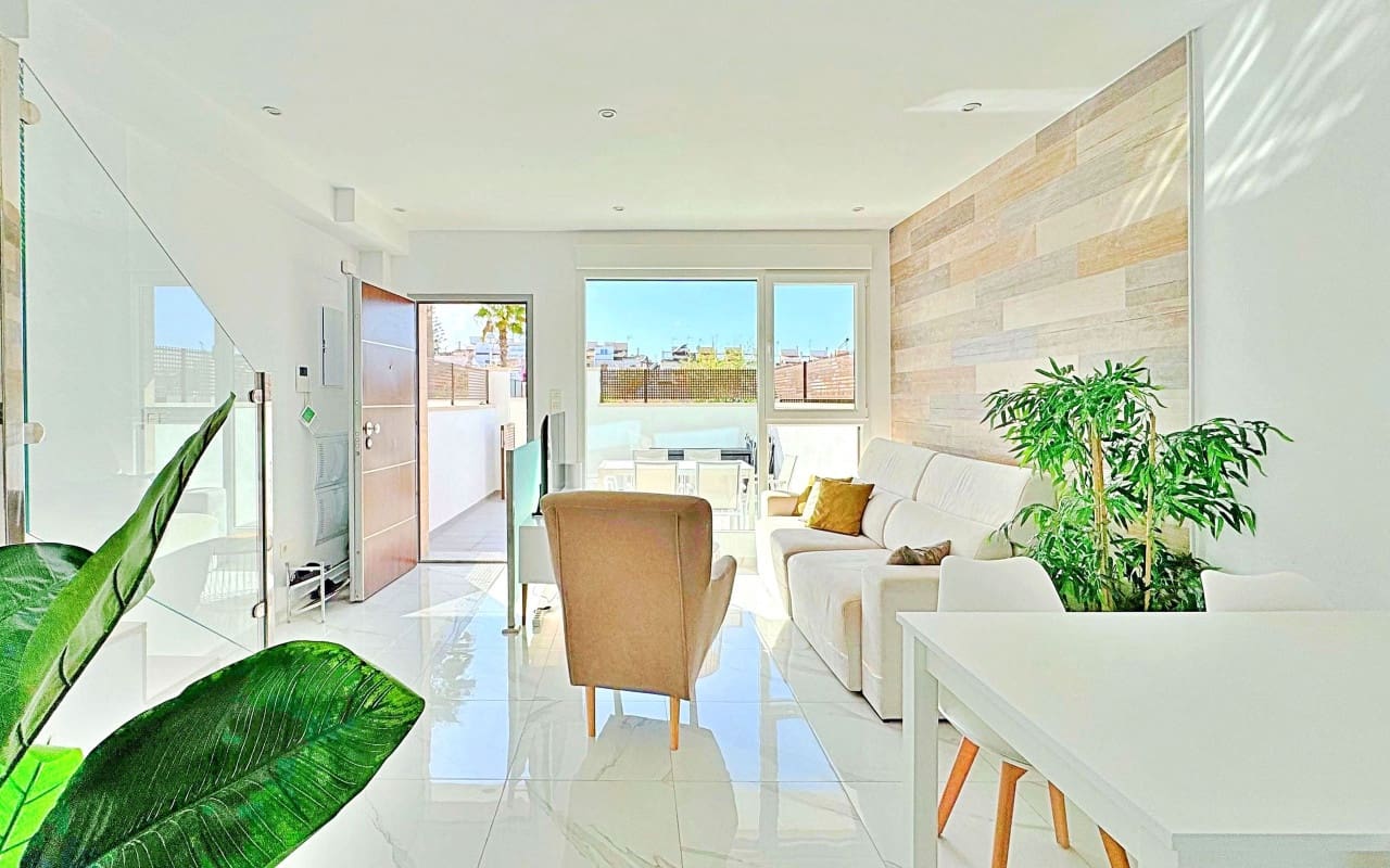 3 sovrum Hus till salu i Los Balcones - 339 000 € (Ref: 9383775)