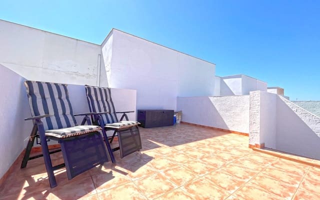3 bedroom Townhouse for sale in Los Balcones with pool - € 299,000 (Ref: 9383776)