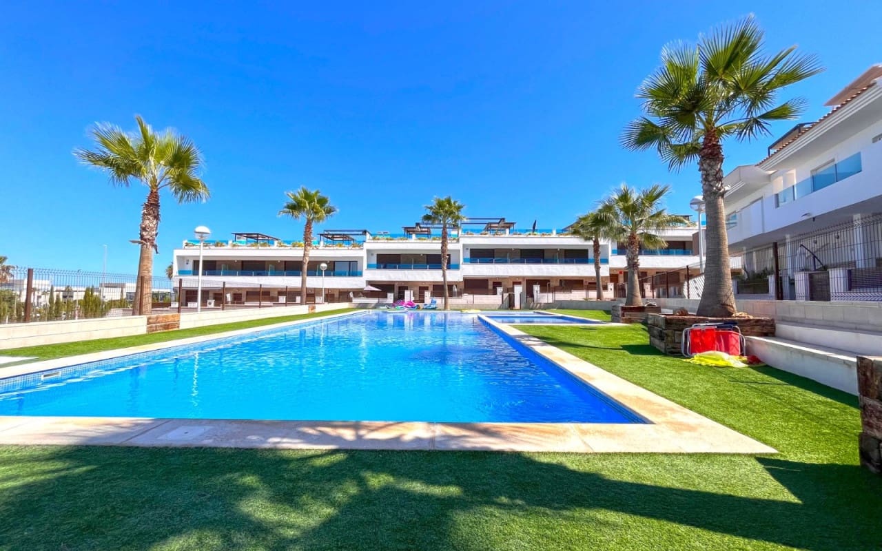 3 slaapkamer Huis te koop in Los Balcones met zwembad - € 299.000 (Ref: 9383776)