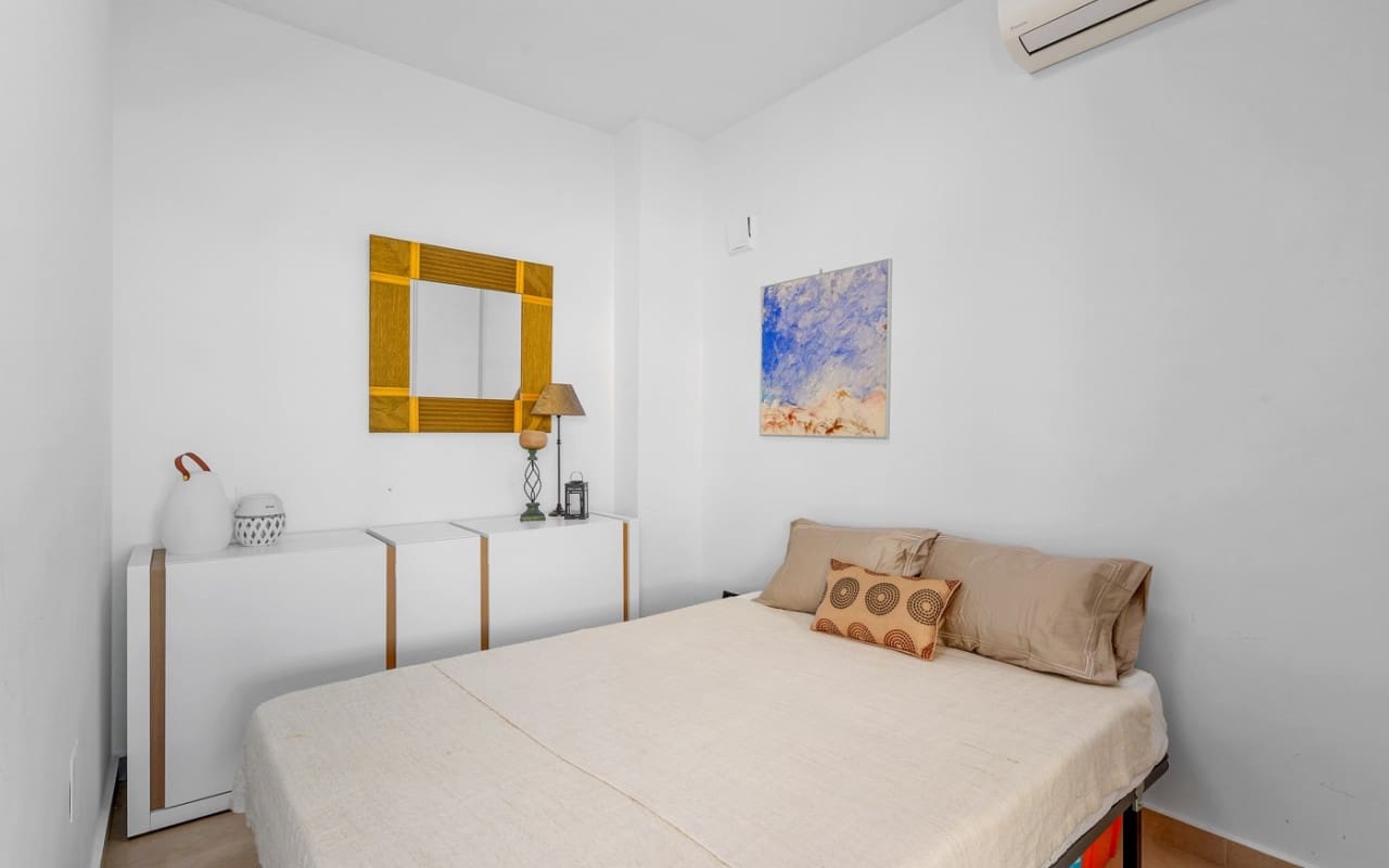 3 bedroom Townhouse for sale in Formentera del Segura with pool - € 339,000 (Ref: 9383778)