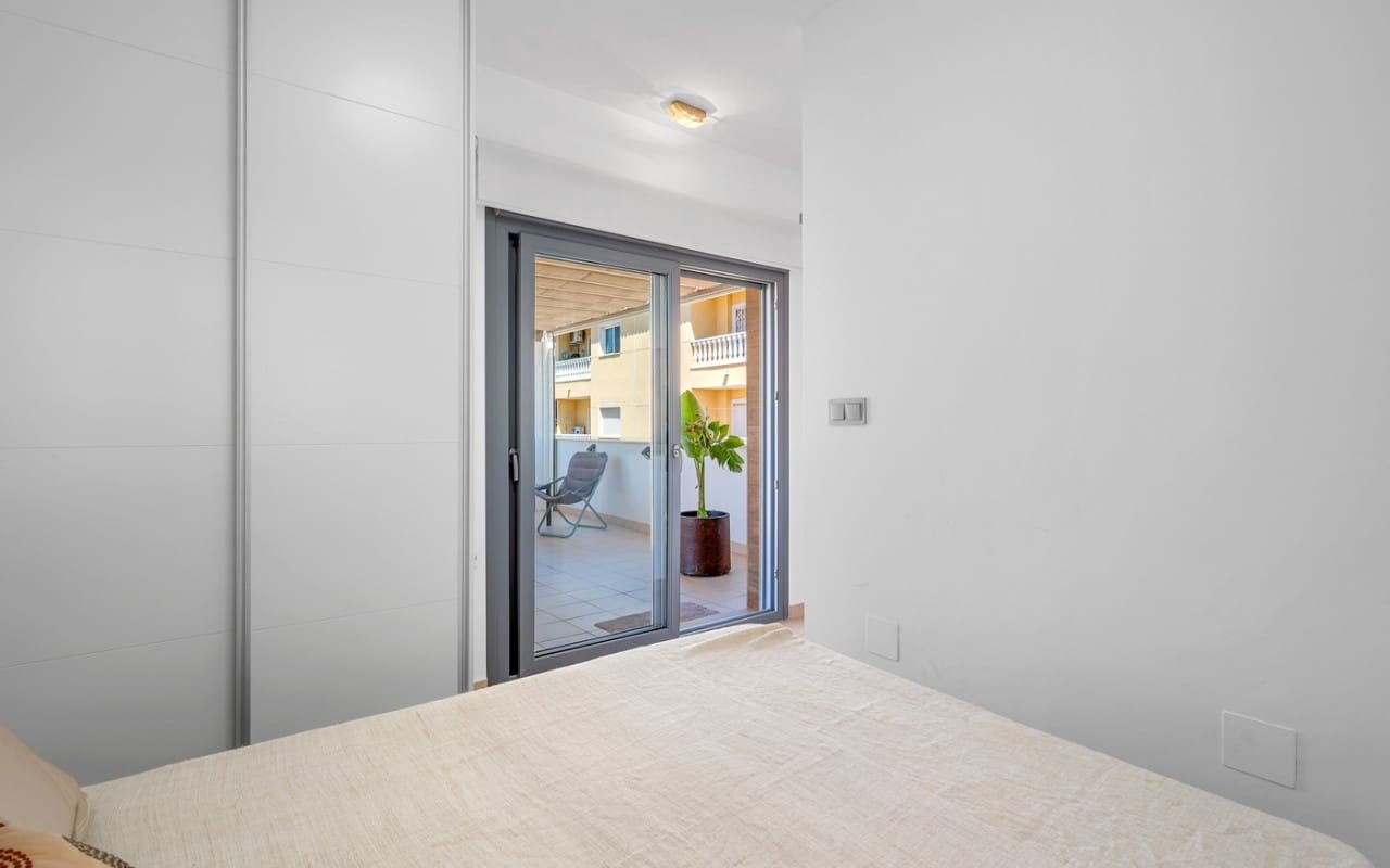 3 bedroom Townhouse for sale in Formentera del Segura with pool - € 339,000 (Ref: 9383778)