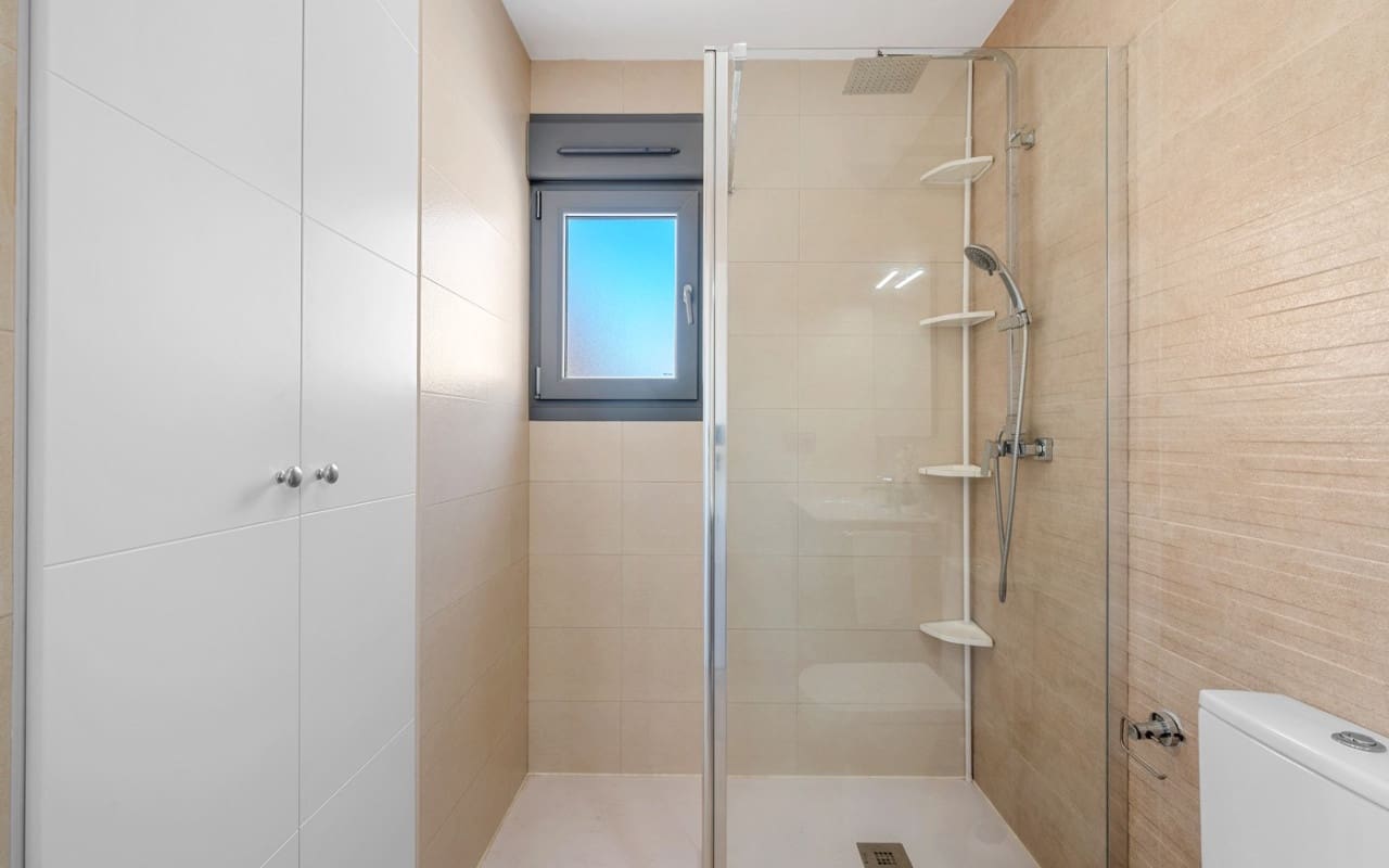 3 bedroom Townhouse for sale in Formentera del Segura with pool - € 339,000 (Ref: 9383778)