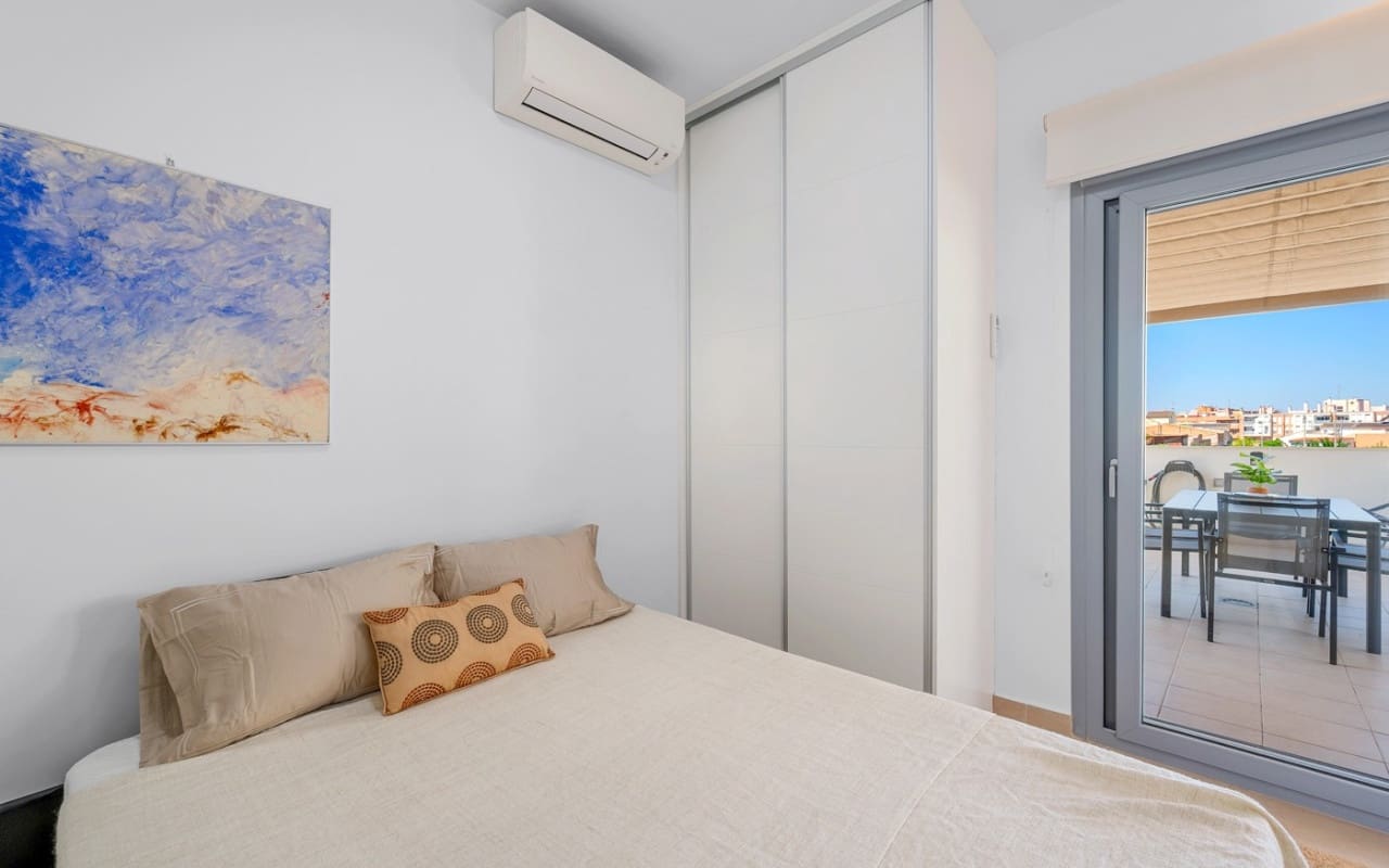 3 bedroom Townhouse for sale in Formentera del Segura with pool - € 339,000 (Ref: 9383778)