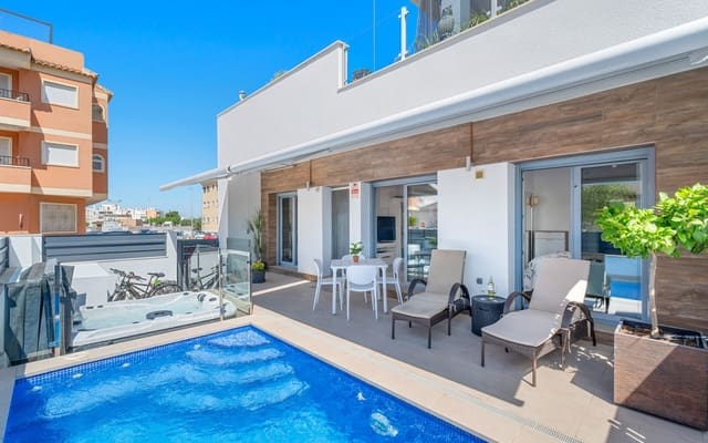 3 bedroom Townhouse for sale in Formentera del Segura with pool - € 339,000 (Ref: 9383778)