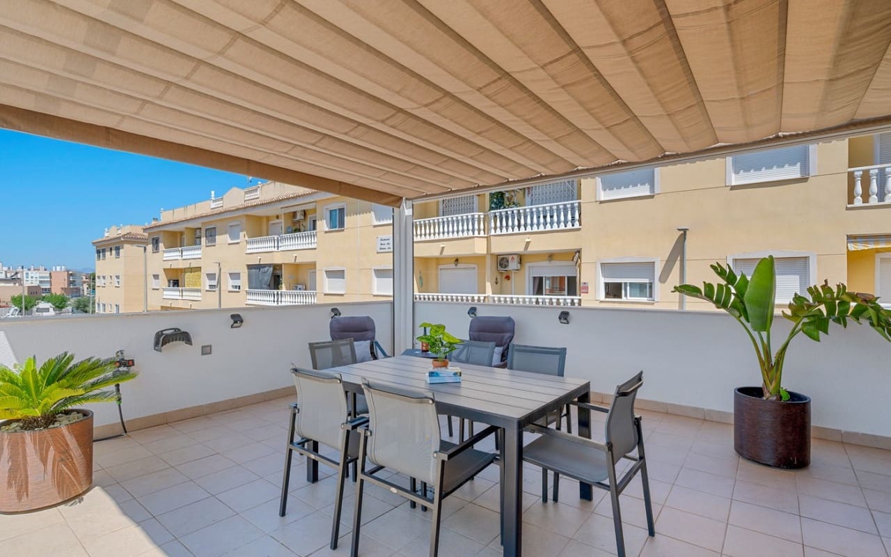 3 bedroom Townhouse for sale in Formentera del Segura with pool - € 339,000 (Ref: 9383778)