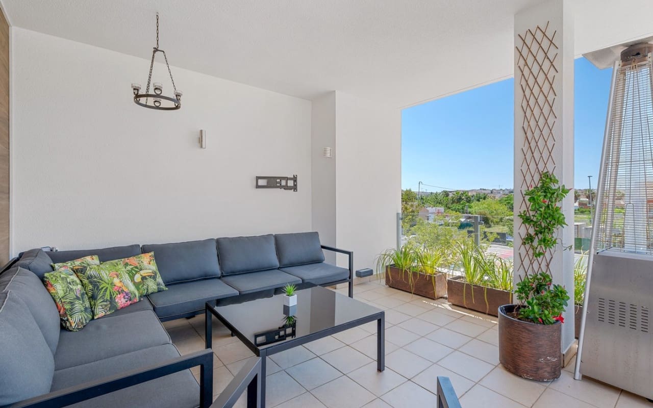 3 bedroom Townhouse for sale in Formentera del Segura with pool - € 339,000 (Ref: 9383778)