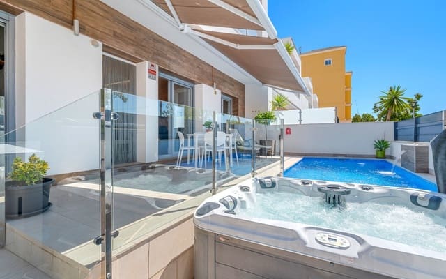 3 bedroom Townhouse for sale in Formentera del Segura with pool - € 339,000 (Ref: 9383778)