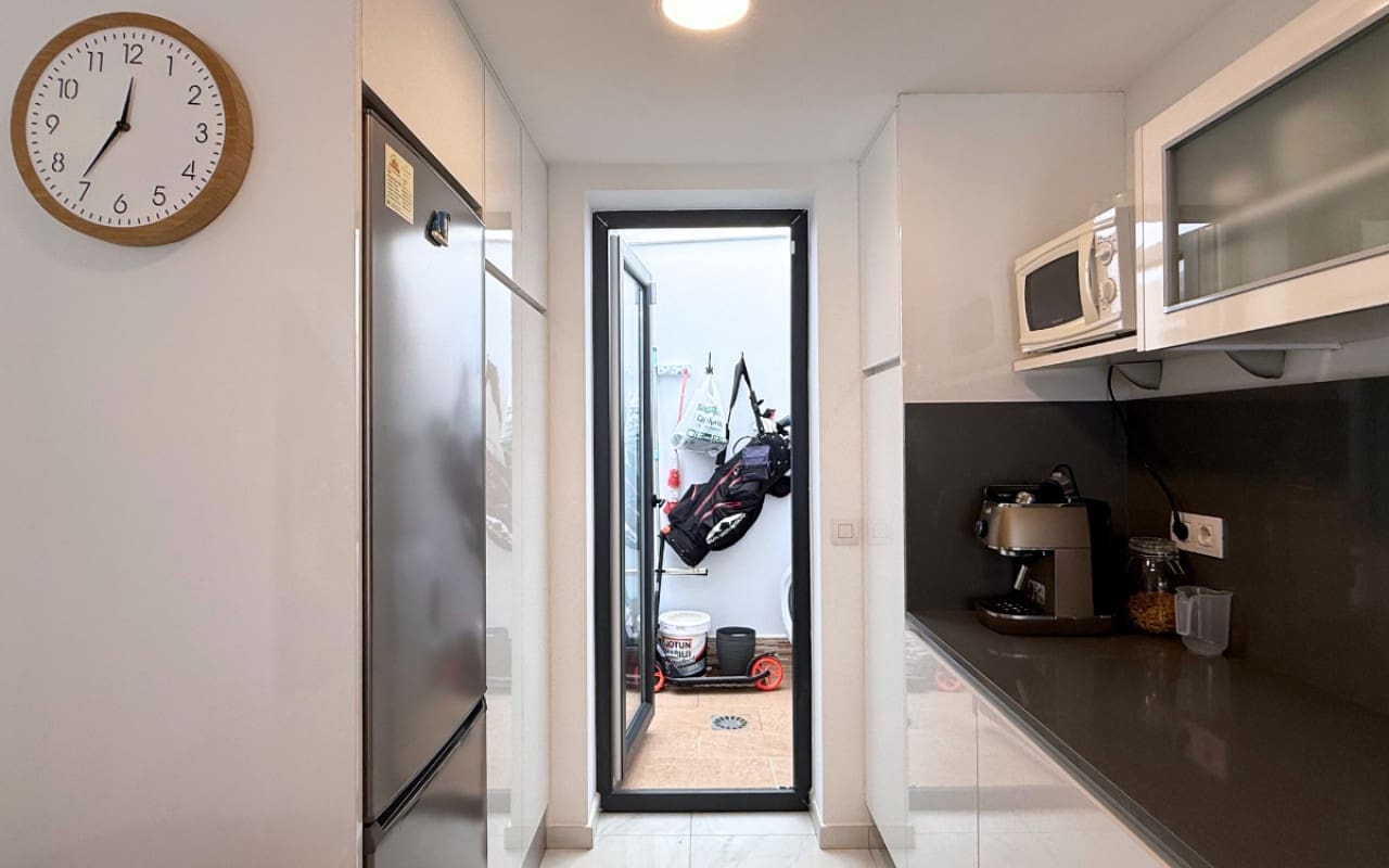 3 soverom Hus til salgs i Playa Flamenca med svømmebasseng - € 330 000 (Ref: 9383779)