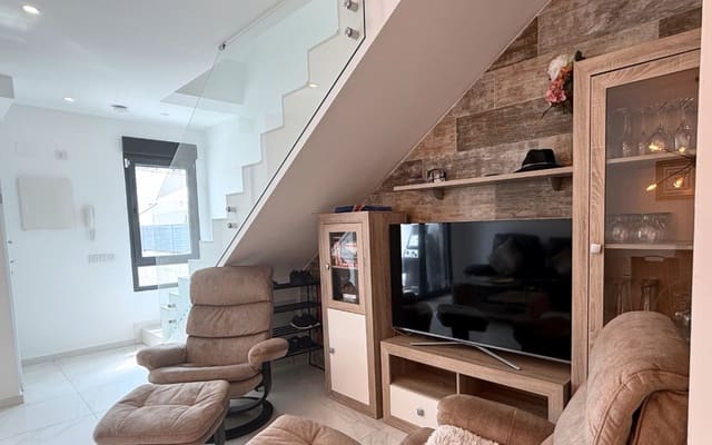 3 bedroom Townhouse for sale in Playa Flamenca, Orihuela with pool - € 330,000 (Ref: 9383779)