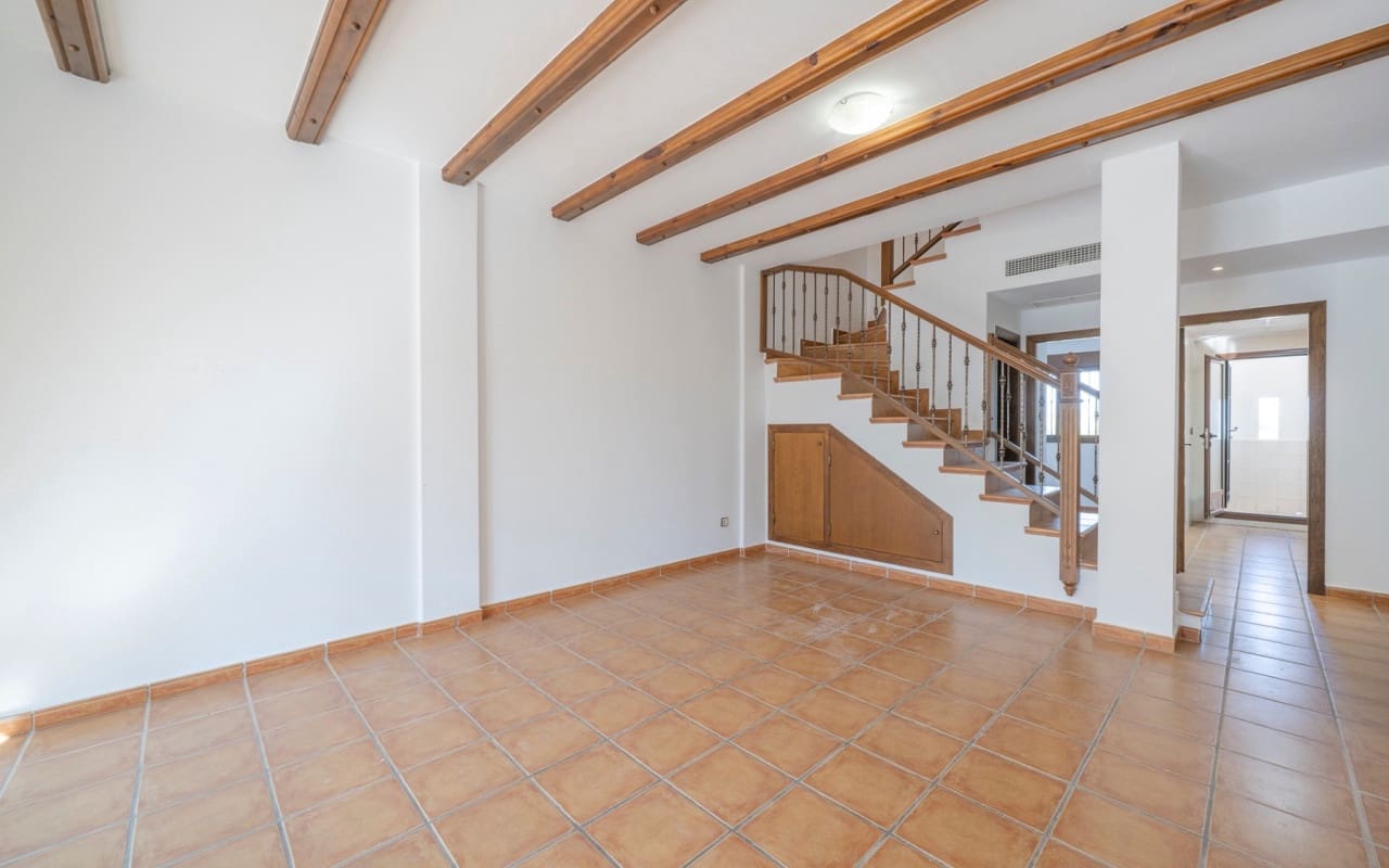 3 bedroom Townhouse for sale in Algorfa with pool - € 230,000 (Ref: 9383782)