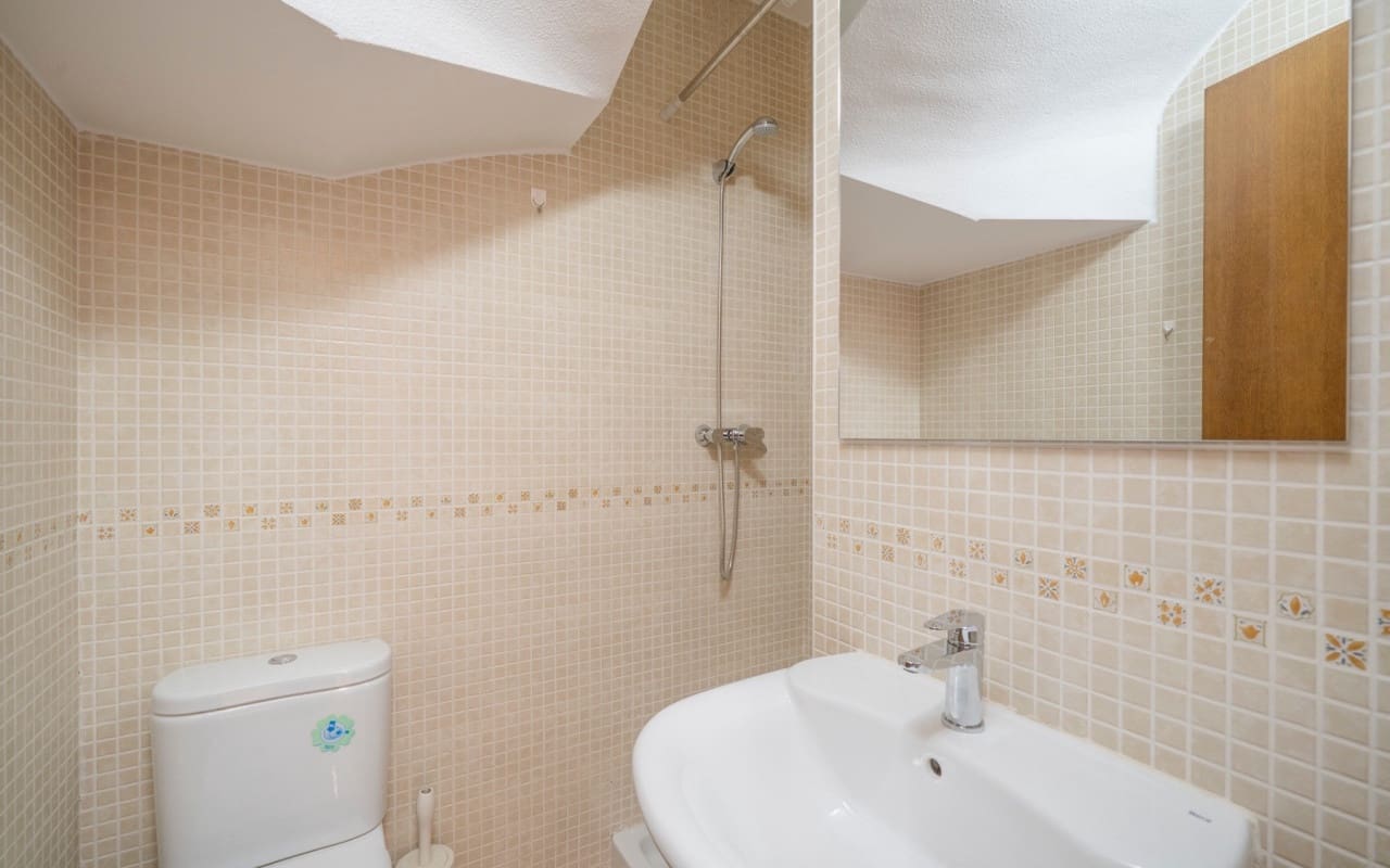 3 bedroom Townhouse for sale in Algorfa with pool - € 230,000 (Ref: 9383782)