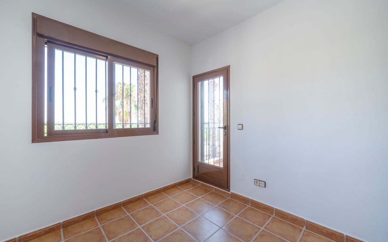 3 bedroom Townhouse for sale in Algorfa with pool - € 230,000 (Ref: 9383782)