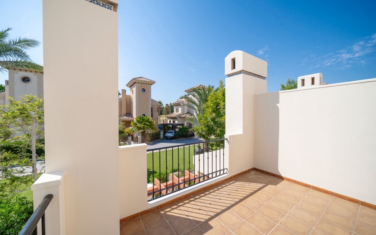 3 bedroom Townhouse for sale in Algorfa with pool - € 230,000 (Ref: 9383782)