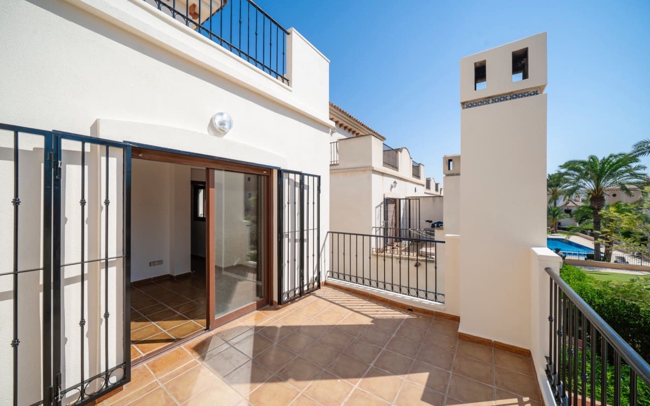 3 bedroom Townhouse for sale in Algorfa with pool - € 230,000 (Ref: 9383782)