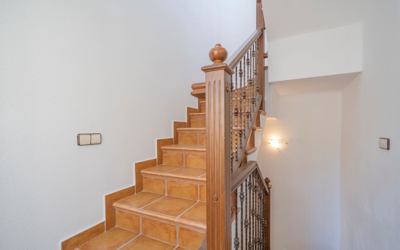 3 bedroom Townhouse for sale in Algorfa with pool - € 230,000 (Ref: 9383782)