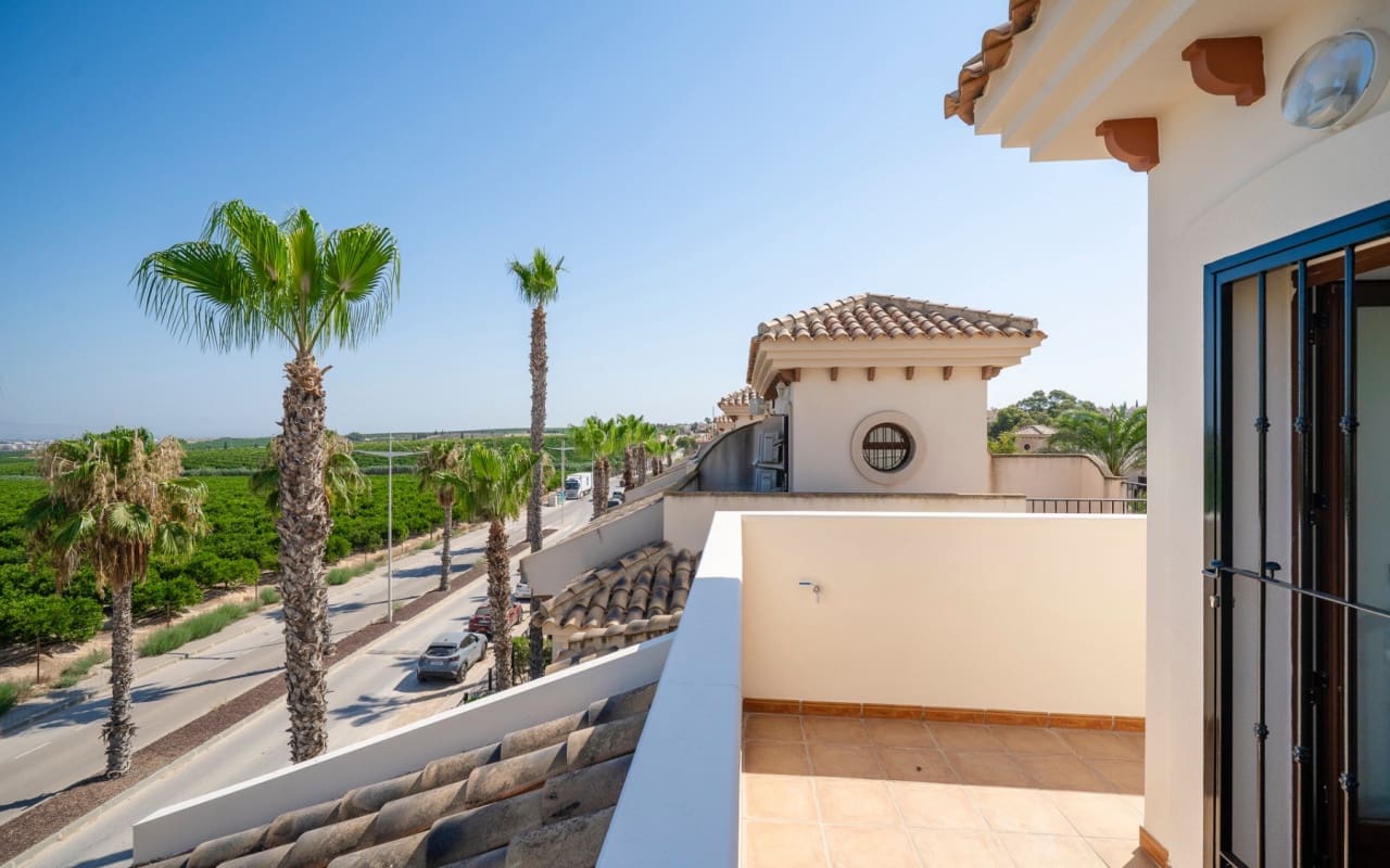 3 bedroom Townhouse for sale in Algorfa with pool - € 230,000 (Ref: 9383782)