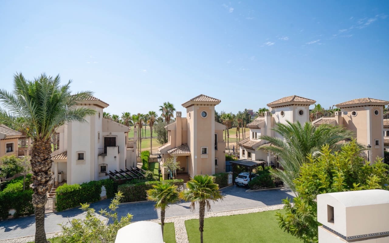 3 bedroom Townhouse for sale in Algorfa with pool - € 230,000 (Ref: 9383782)