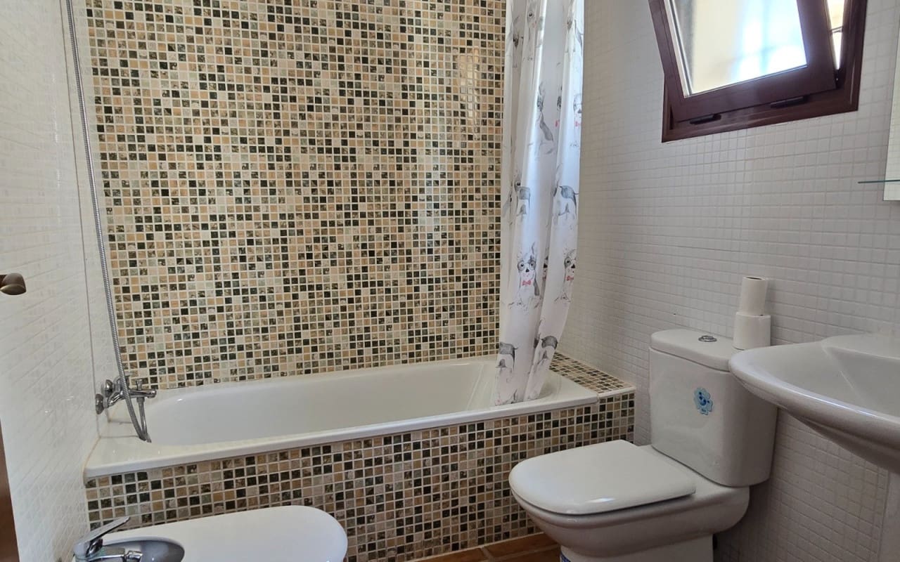 Chalet de 3 habitaciones en Algorfa en venta con piscina - 220.000 € (Ref: 9383783)