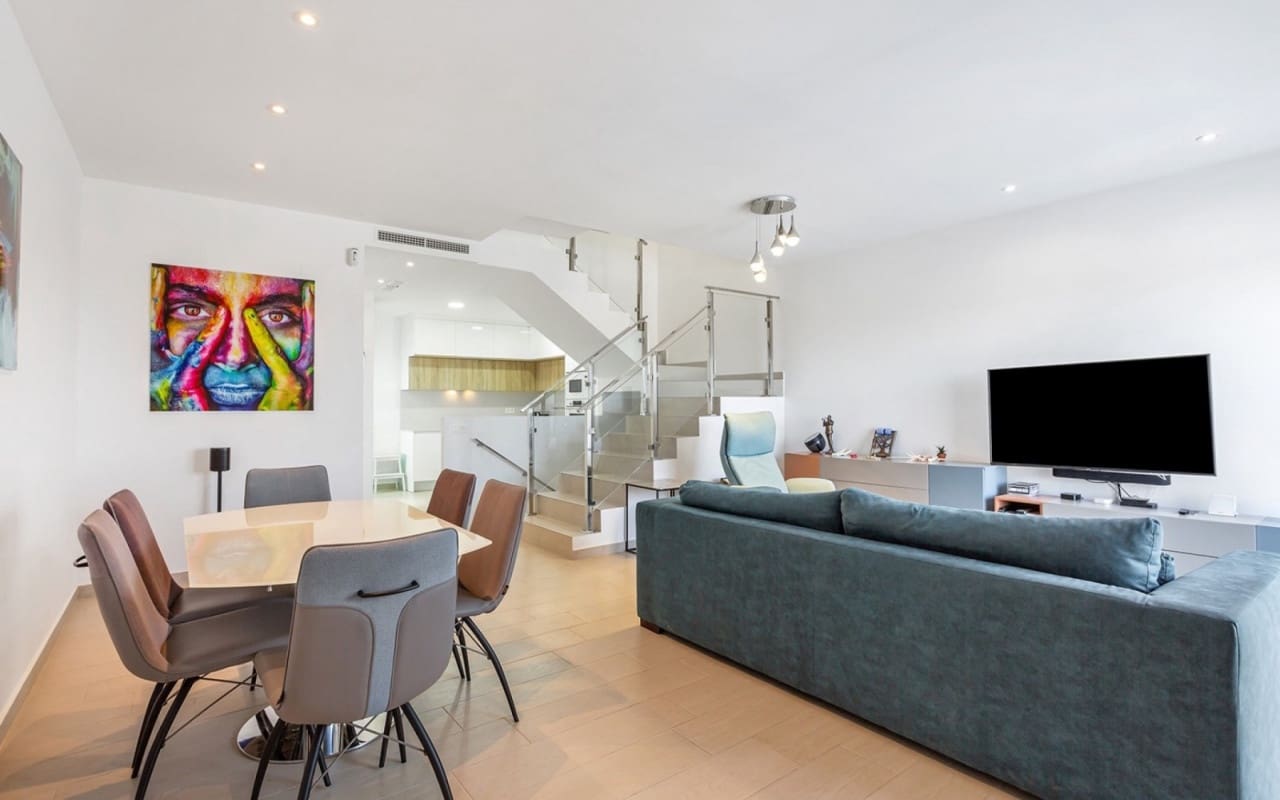 3 slaapkamer Huis te koop in Ciudad Quesada met zwembad - € 389.000 (Ref: 9383789)