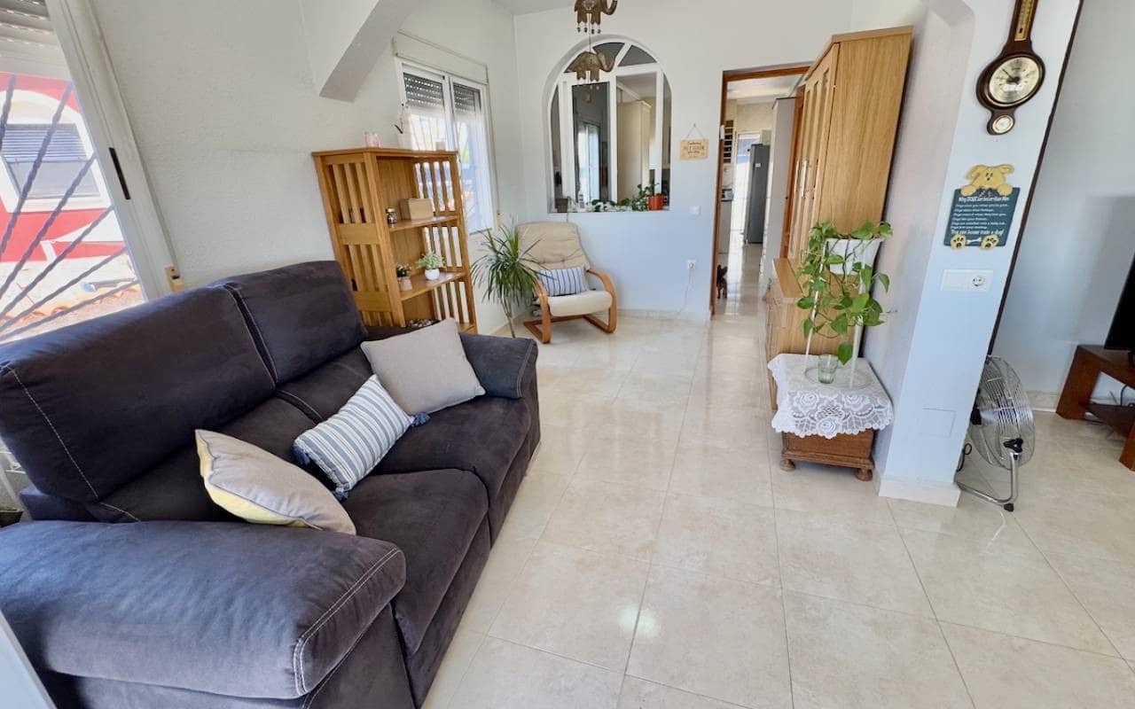 3 quarto Moradia para venda em Ciudad Quesada com piscina - 375 000 € (Ref: 9383790)