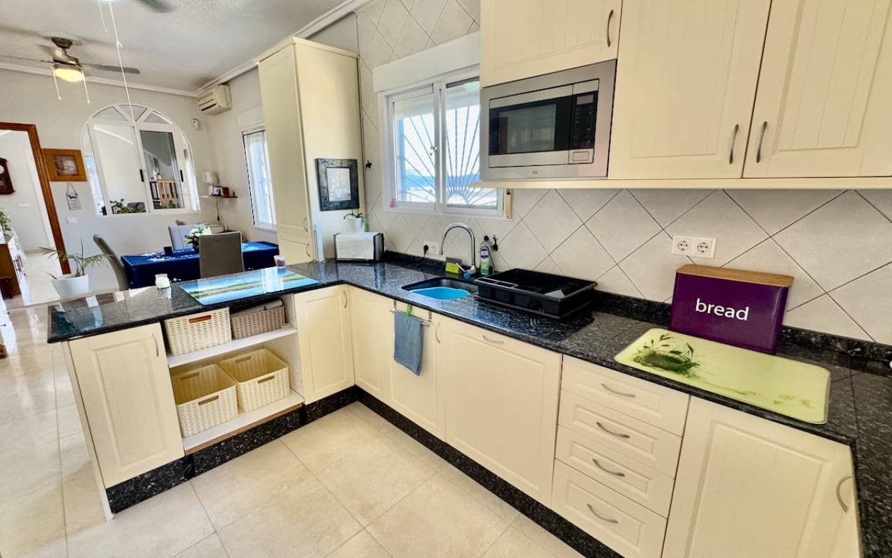 3 quarto Moradia para venda em Ciudad Quesada com piscina - 375 000 € (Ref: 9383790)