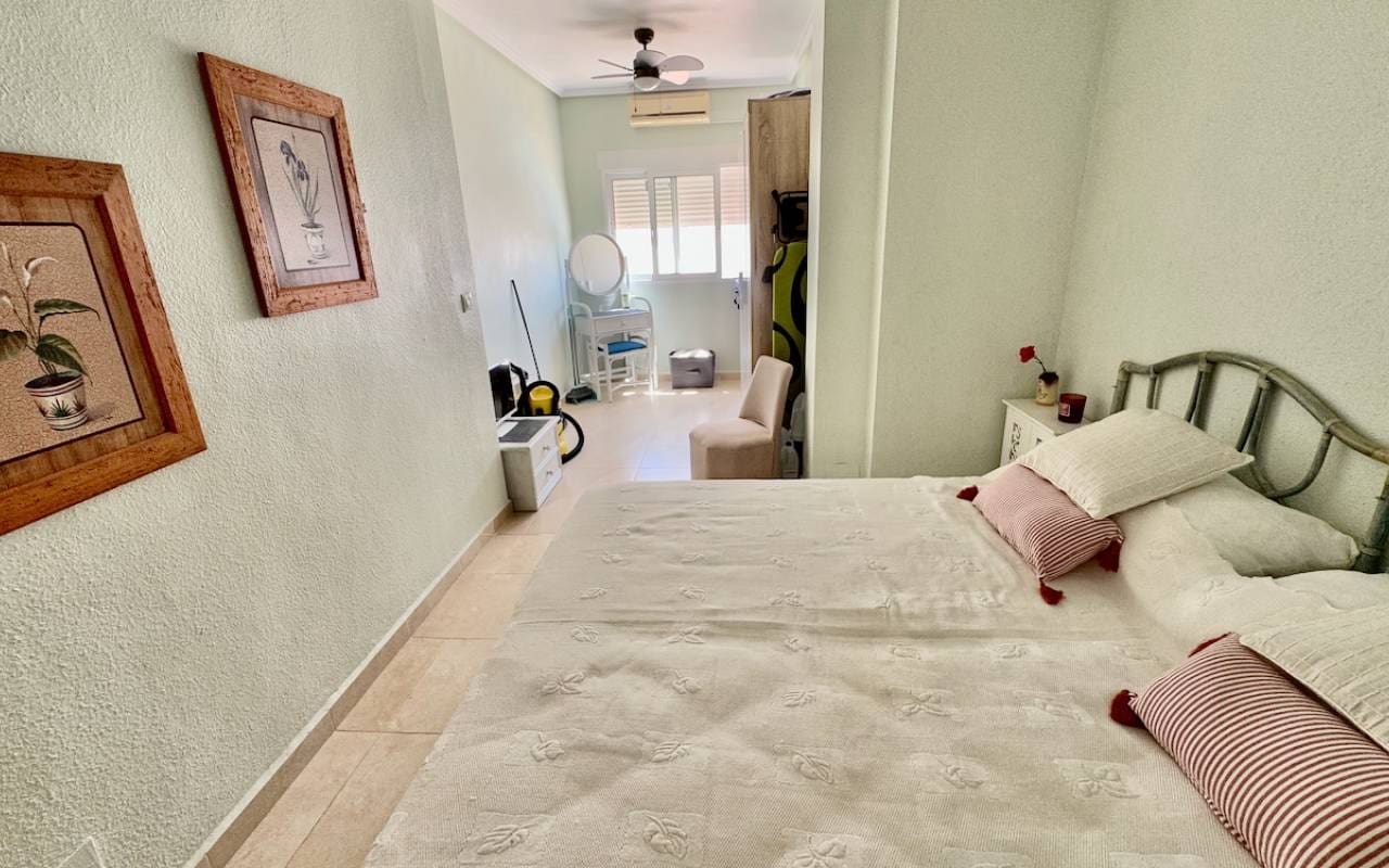 3 quarto Moradia para venda em Ciudad Quesada com piscina - 375 000 € (Ref: 9383790)
