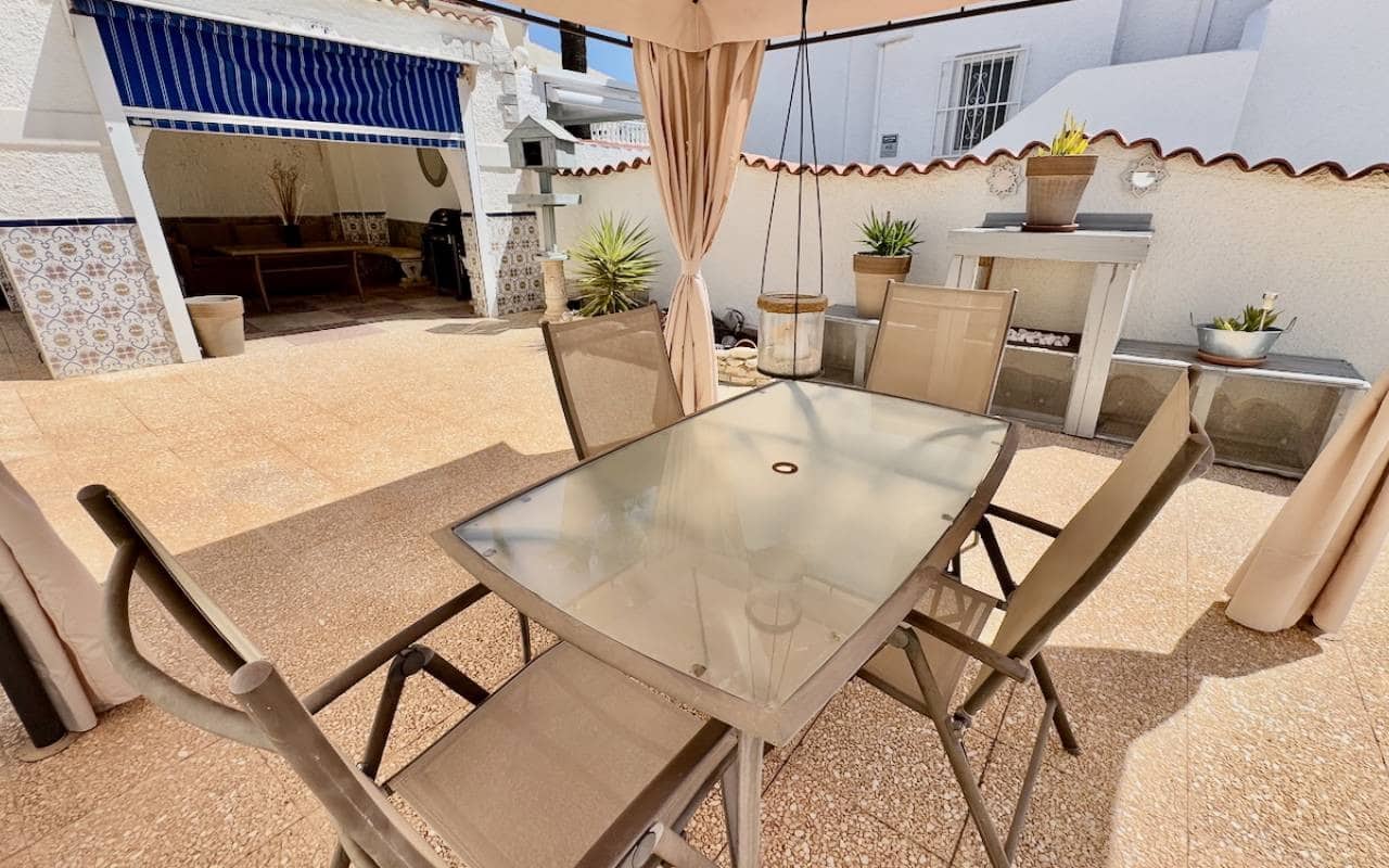 3 quarto Moradia para venda em Ciudad Quesada com piscina - 375 000 € (Ref: 9383790)