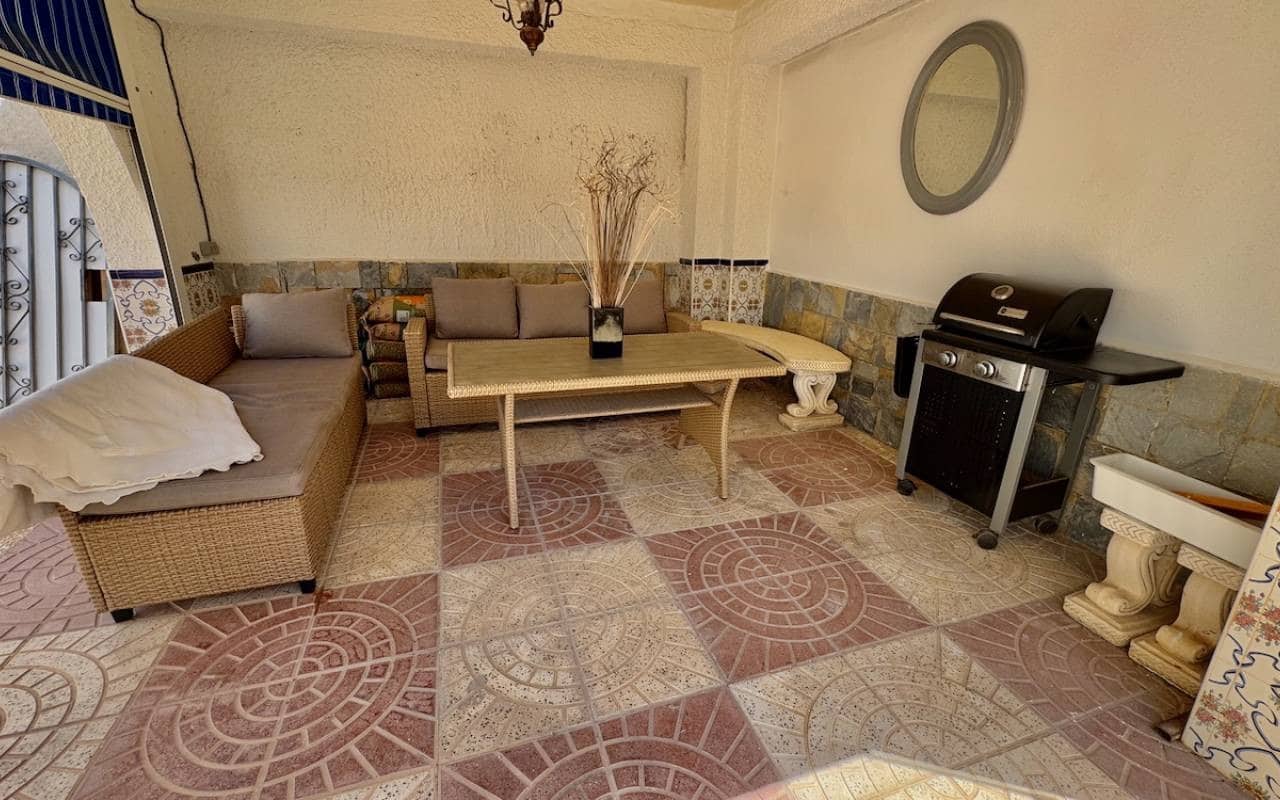 3 quarto Moradia para venda em Ciudad Quesada com piscina - 375 000 € (Ref: 9383790)