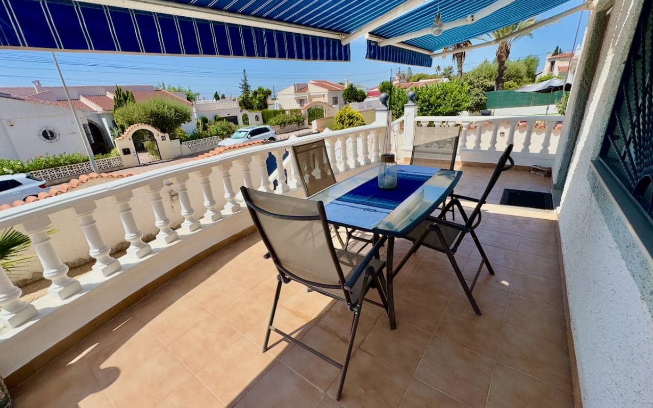 3 quarto Moradia para venda em Ciudad Quesada com piscina - 375 000 € (Ref: 9383790)