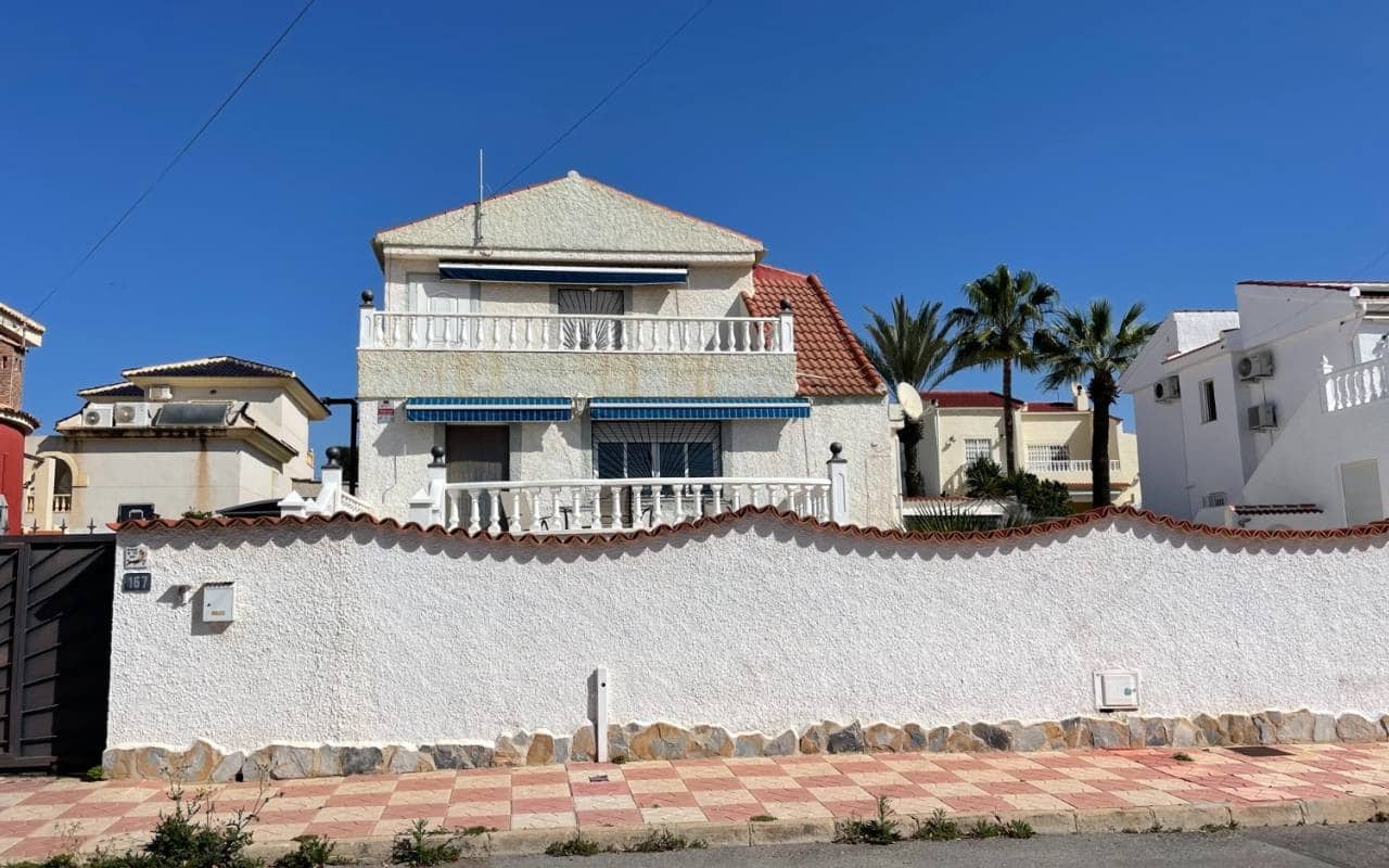 3 quarto Moradia para venda em Ciudad Quesada com piscina - 375 000 € (Ref: 9383790)