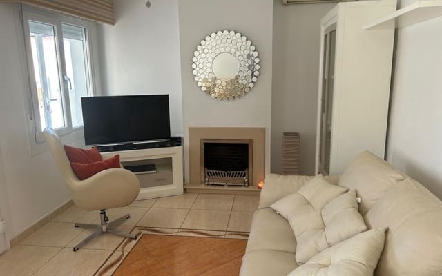 2 bedroom Villa for sale in La Marquesa, Rojales with pool - € 215,000 (Ref: 9383794)