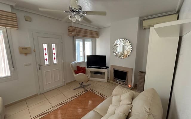 2 bedroom Villa for sale in La Marquesa, Rojales with pool - € 215,000 (Ref: 9383794)