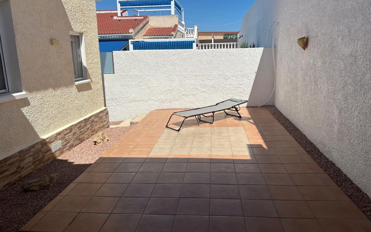 2 quarto Moradia para venda em La Marquesa com piscina - 215 000 € (Ref: 9383794)