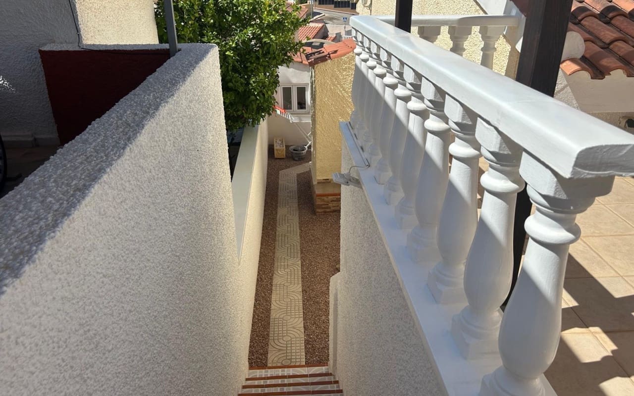 2 quarto Moradia para venda em La Marquesa com piscina - 215 000 € (Ref: 9383794)