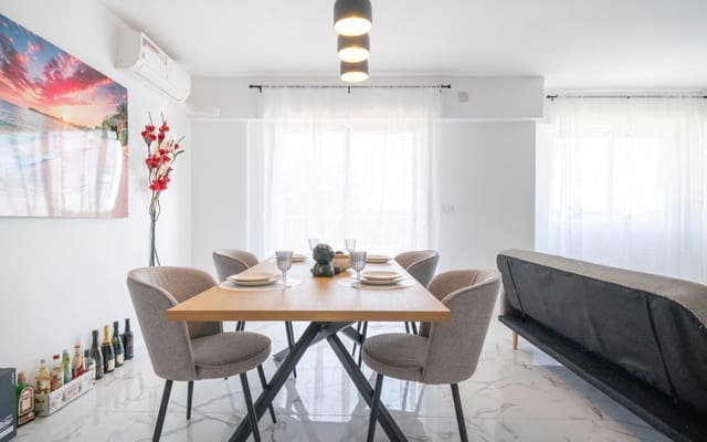 2 chambre Appartement de Plage à vendre à Punta Prima, Orihuela avec piscine - 275 000 € (Ref: 9383799)