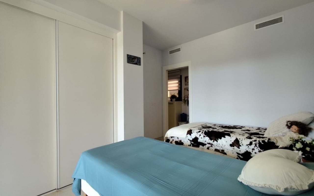 2 sypialnia Apartament na sprzedaż w Orihuela Costa z basenem - 246 000 € (Ref: 9383801)