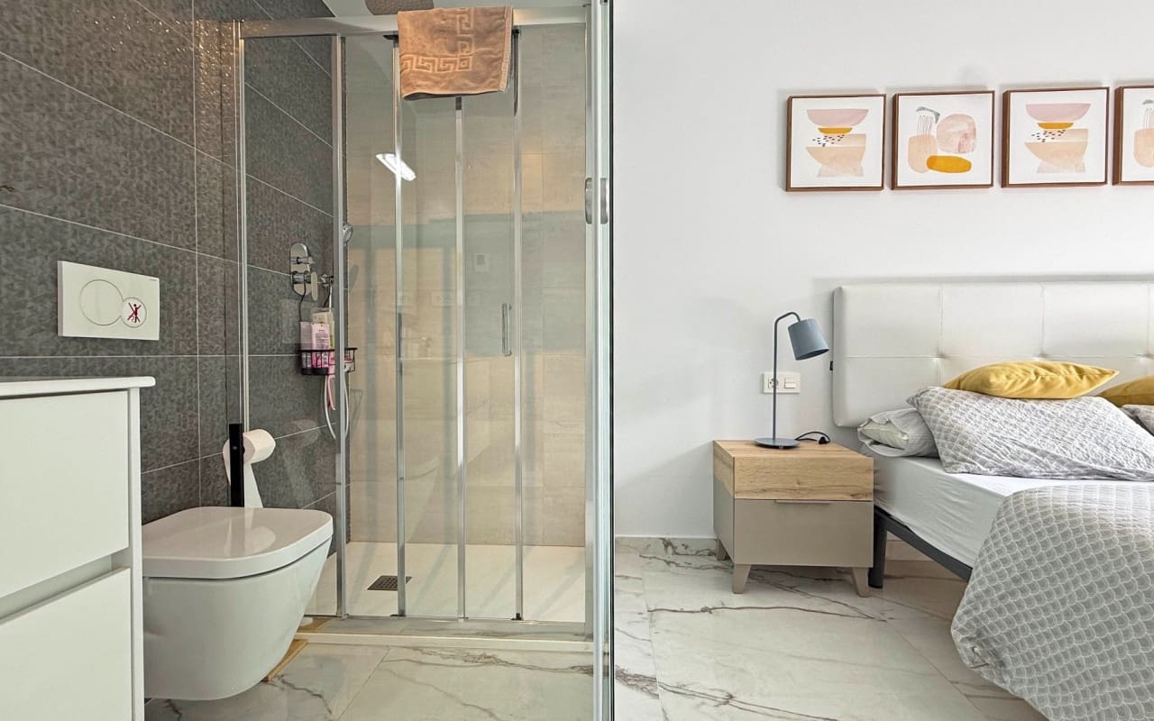 2 bedroom Apartment for sale in Los Altos with pool - € 249,000 (Ref: 9383802)