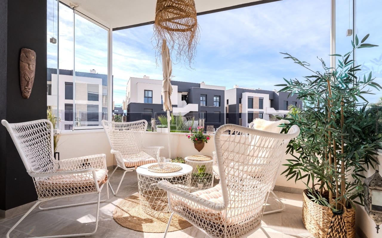 2 makuuhuone Huoneisto myytävänä paikassa Los Altos mukana uima-altaan - 239 000 € (Ref: 9383804)