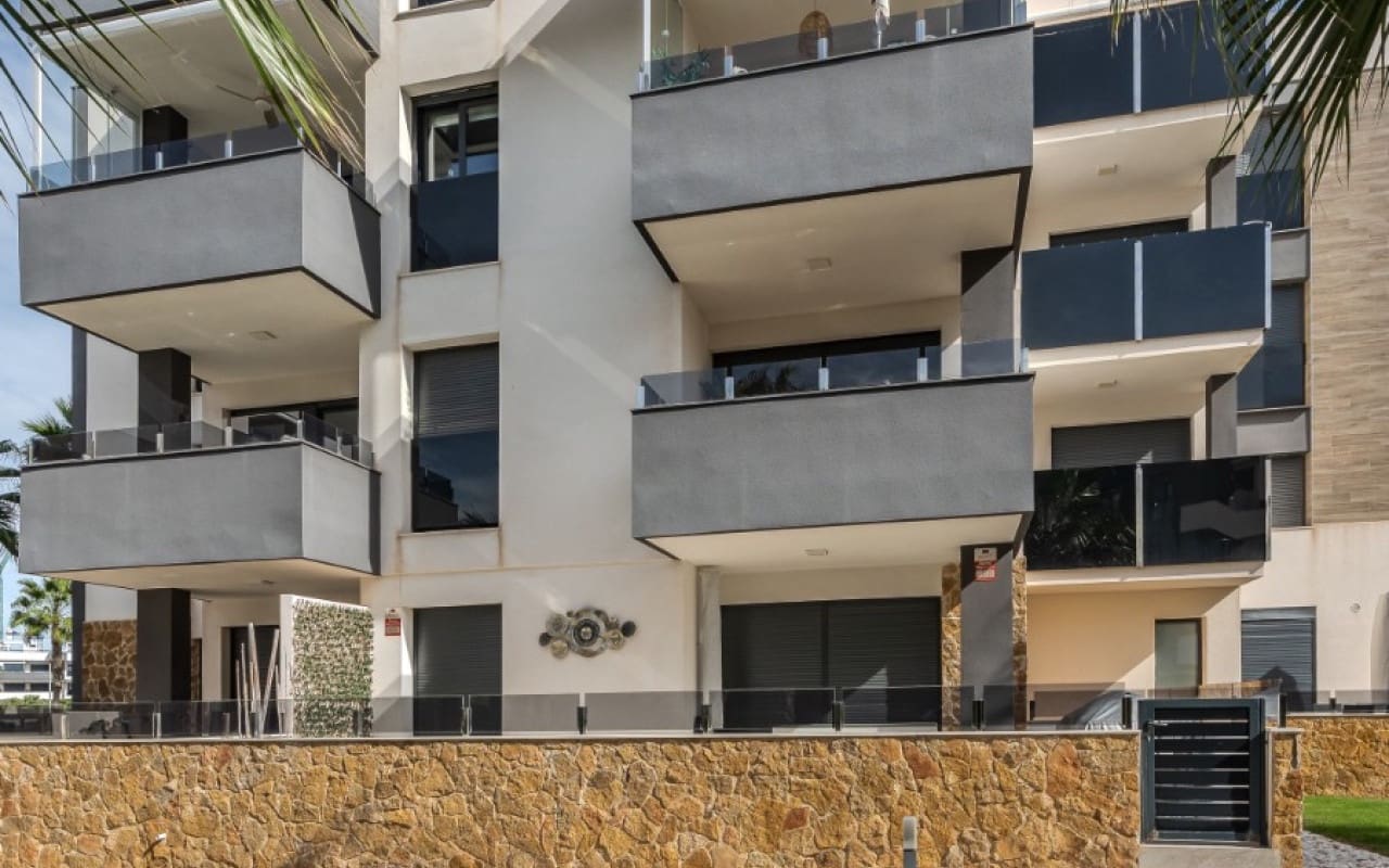 2 makuuhuone Huoneisto myytävänä paikassa Los Altos mukana uima-altaan - 239 000 € (Ref: 9383804)