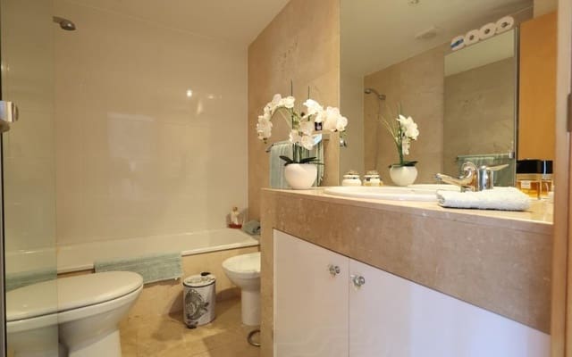 Apartamento de 2 habitaciones en Lomas de Campoamor - Las Ramblas, Orihuela en venta con piscina - 229.000 € (Ref: 9383805)