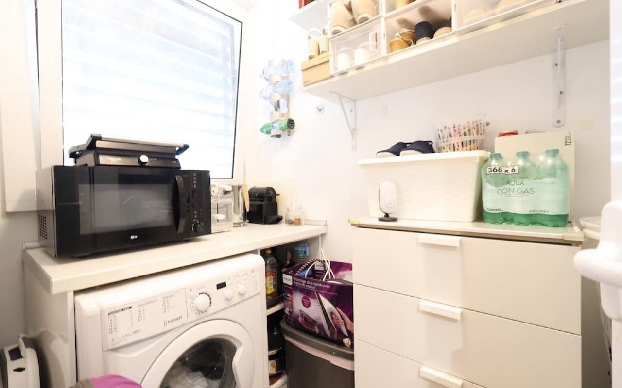 Apartamento de 2 habitaciones en Orihuela Costa en venta con piscina - 229.000 € (Ref: 9383805)