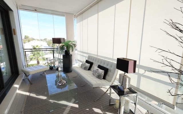 Apartamento de 2 habitaciones en Lomas de Campoamor - Las Ramblas, Orihuela en venta con piscina - 229.000 € (Ref: 9383805)