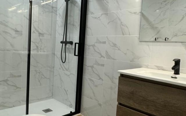 3 slaapkamer Strandappartement te koop in Playa del Acequión, Torrevieja met zwembad - € 290.000 (Ref: 9383806)