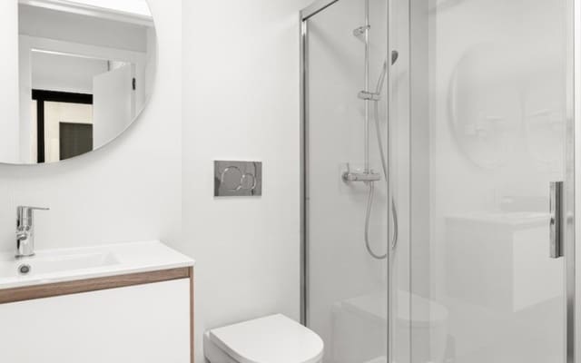 2 soverom Leilighet til salgs i Las Piscinas Naturales, Torrevieja med svømmebasseng - € 279 000 (Ref: 9383807)