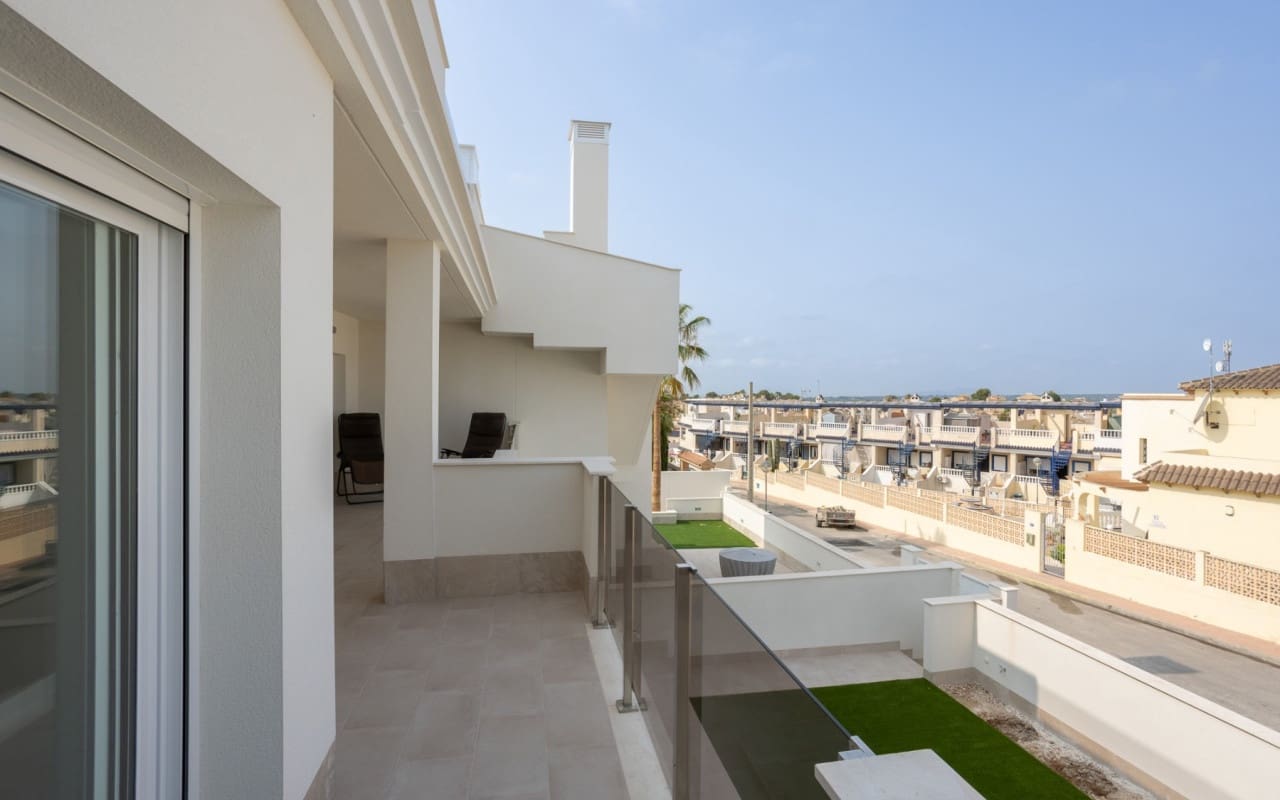 2 bedroom Penthouse for sale in Blue Lagoon with pool - € 299,500 (Ref: 9383808)