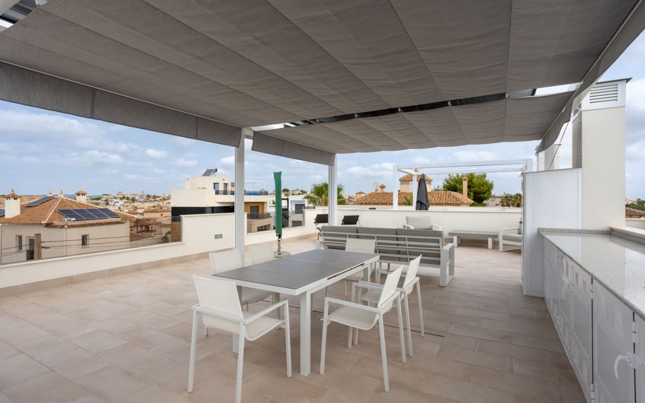 2 bedroom Penthouse for sale in Blue Lagoon with pool - € 299,500 (Ref: 9383808)