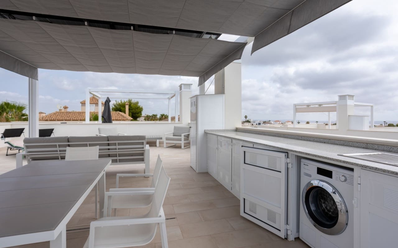 2 bedroom Penthouse for sale in Blue Lagoon with pool - € 299,500 (Ref: 9383808)