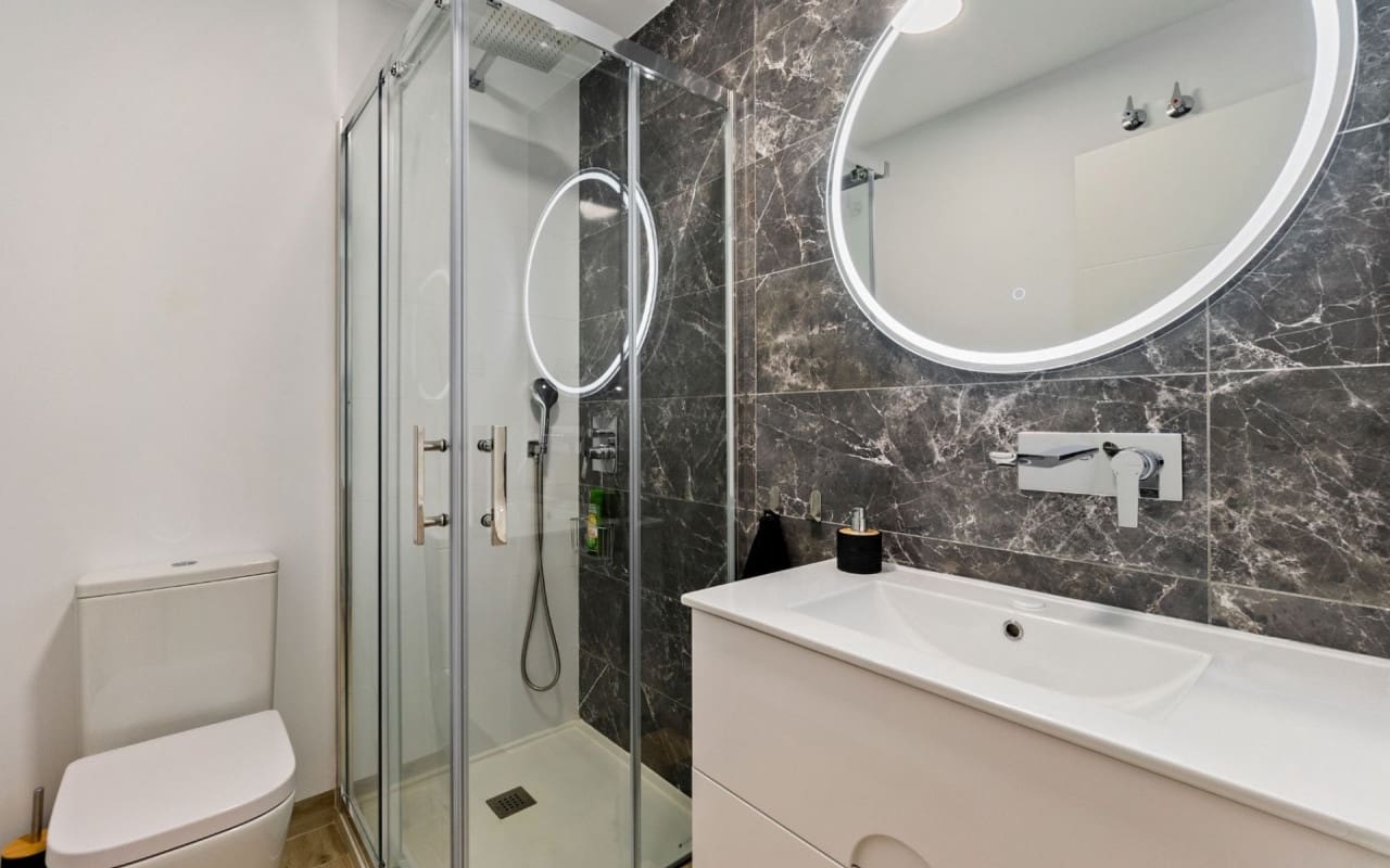 2 quarto Penthouse para venda em San Miguel de Salinas com piscina - 289 000 € (Ref: 9383809)