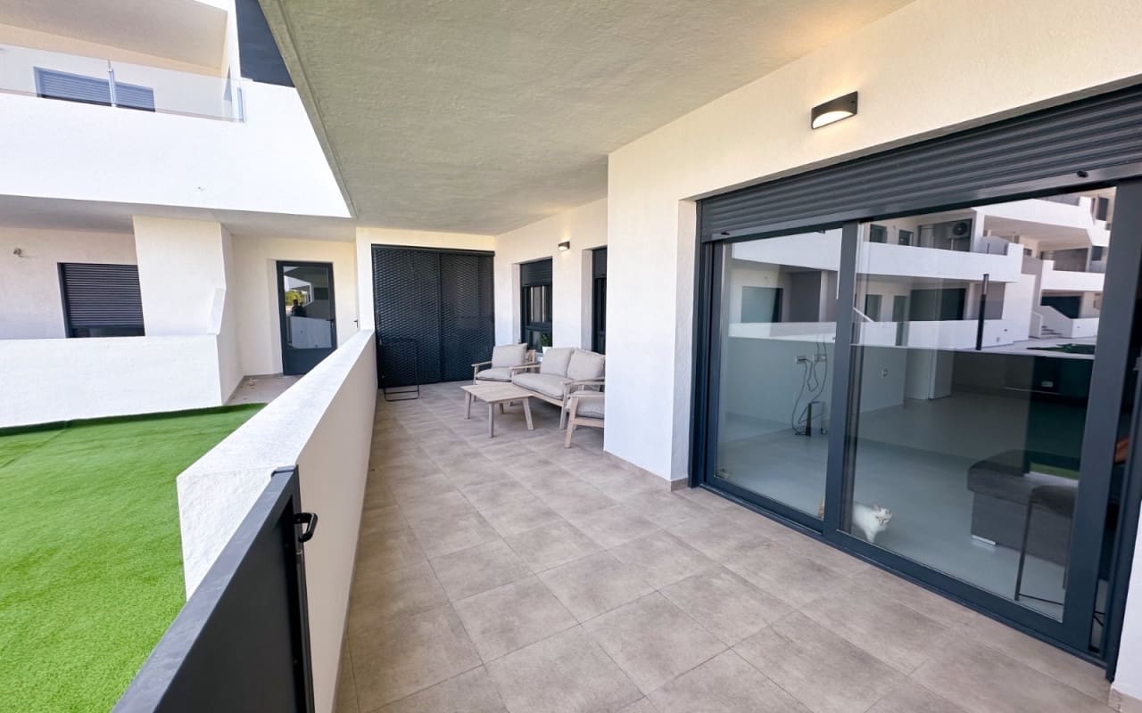 2 chambre Appartement à vendre à San Miguel de Salinas avec piscine - 220 000 € (Ref: 9383810)