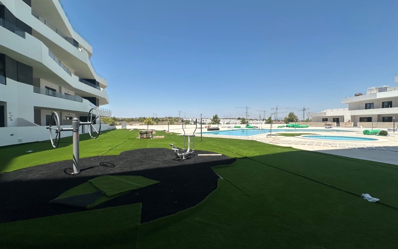 2 soveværelse Lejlighed til salg i San Miguel de Salinas med swimmingpool - € 220.000 (Ref: 9383810)